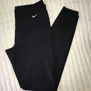 Nike legend leggings